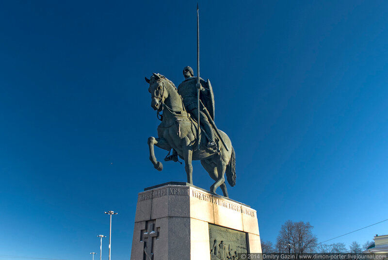 Александр невский в санкт петербурге